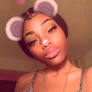 Meet your Posher, Acsa